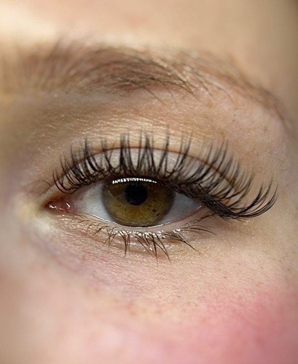 Lash set by Amanda