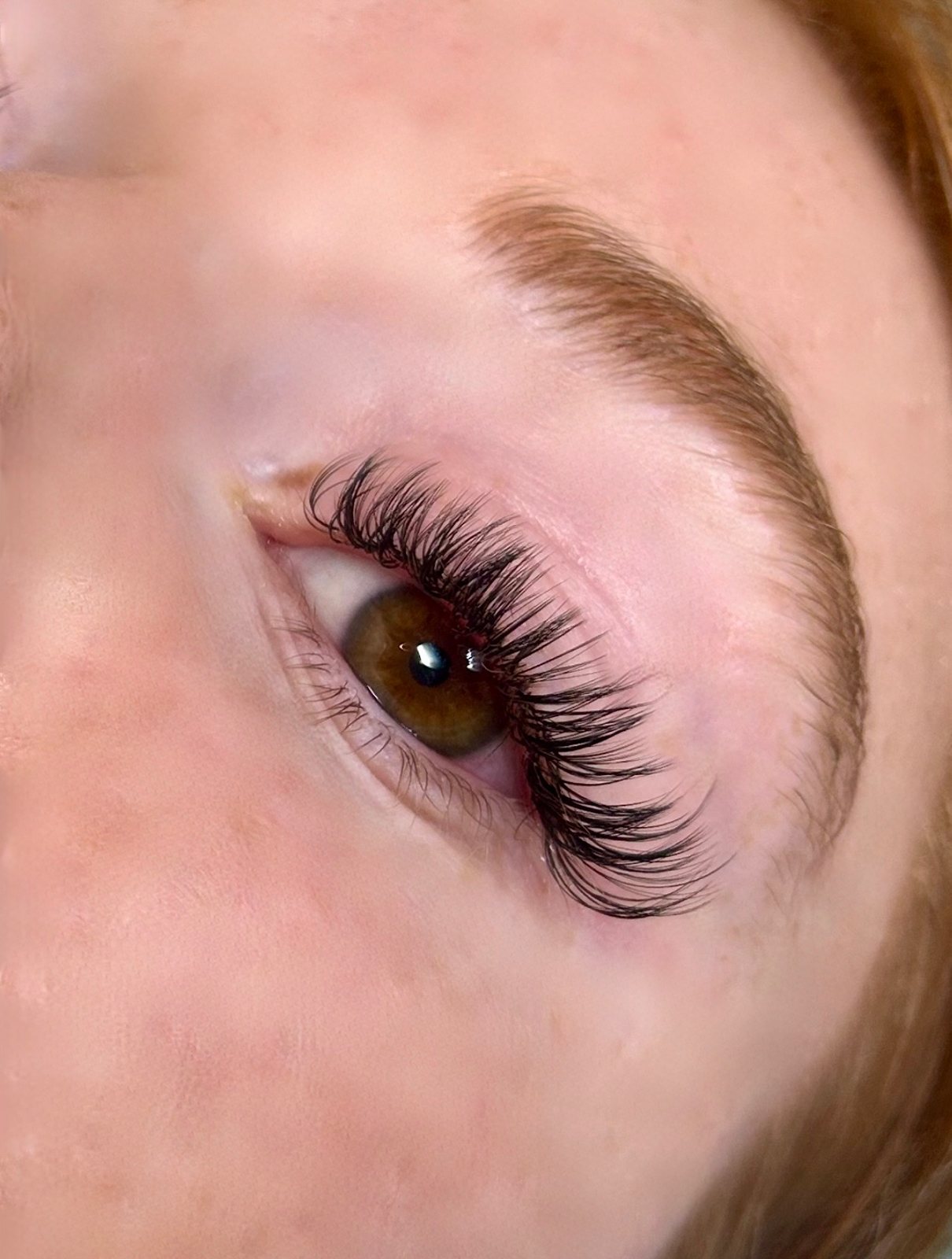 Lash set by Amanda on brown eyes